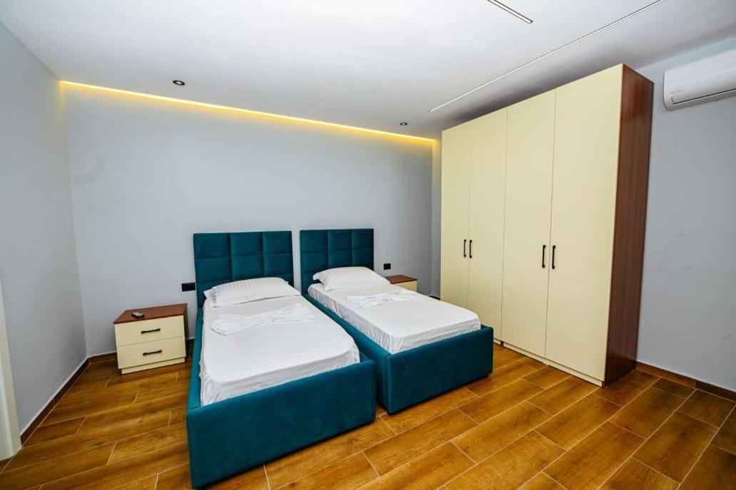 Mon Ami Boutique Hotel Shkodër Екстериор снимка